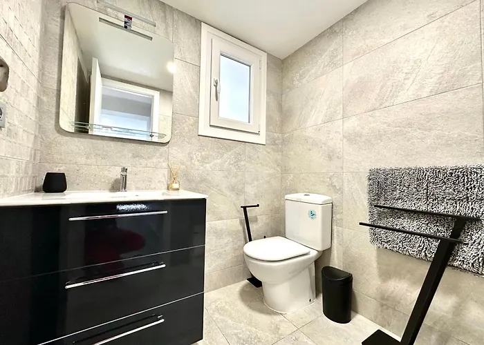 Appartement Sunny In A Cosy With Shared Swimming Pool