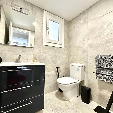 Apartman Sunny In A Cosy With Shared Swimming Pool