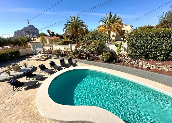 Sunny In A Cosy With Shared Swimming Pool Appartamento